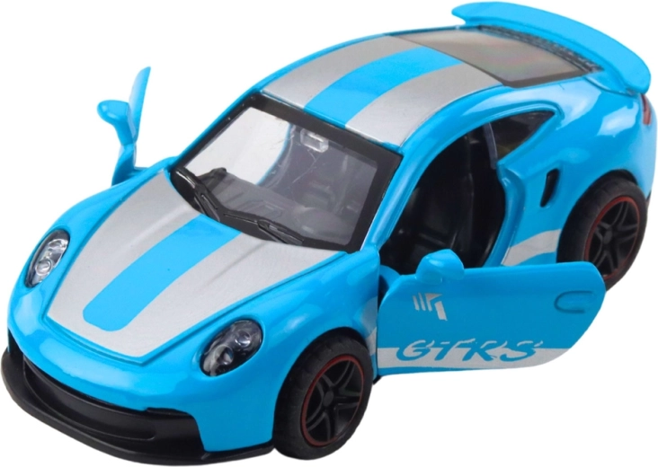 Odpirajoča se vrata in realistične podrobnosti