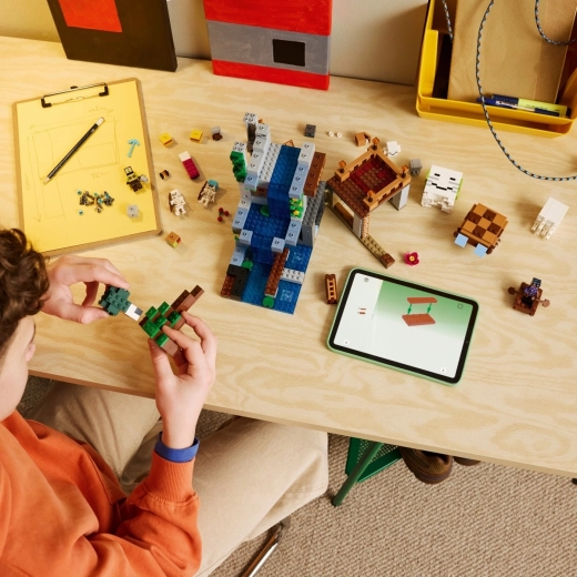 Interaktivno sestavljanje z aplikacijo LEGO Builder