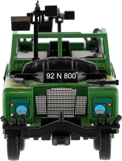 Realističen vojaški model