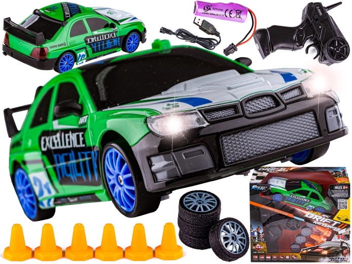 RC drift car 1:24 4WD 2.4 GHz green