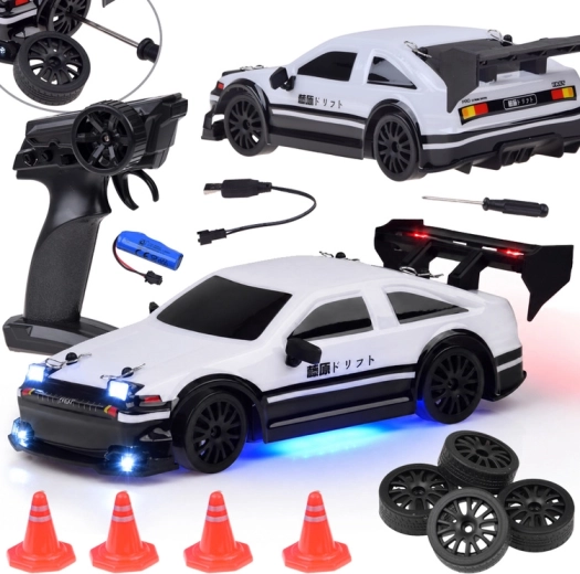 Daljinsko vodeni športni avto 4x4 s funkcijo drifta 1:24
