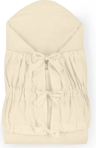 Petite&Mars šnurková zavinovačka Nurse s kokosovo vložko light beige 75 × 75 cm