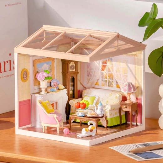 Razstavno diorama ohišje s prozornimi paneli