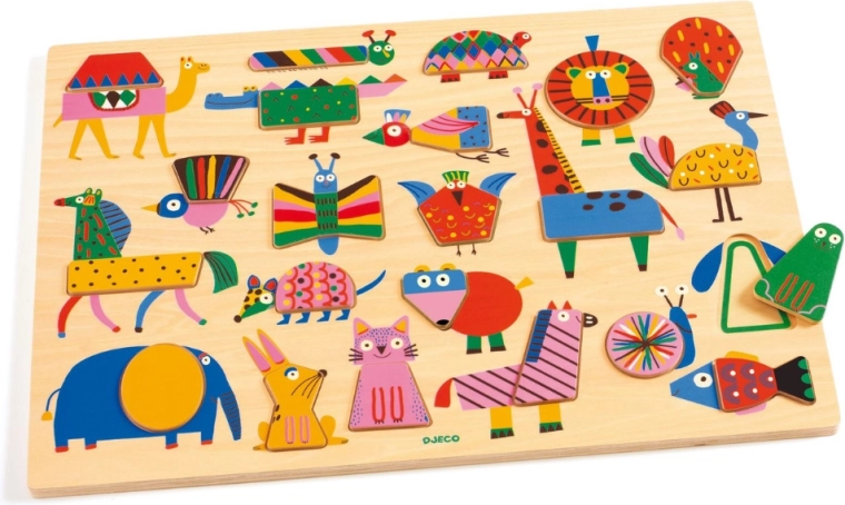 Animals and shapes that fit together