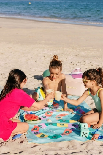 Udobje na plaži brez peska