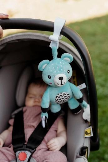 Univerzalna sponka za enostavno obešanje