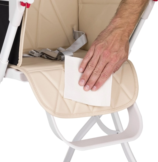 Easy maintenance – wipe and you’re done