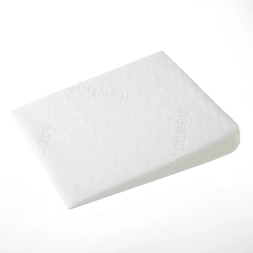 Dojenčkov vzglavnik – klin za voziček NEW BABY Basic 30 × 37 cm, bel
