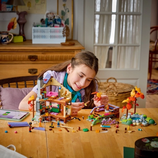 Zabavna gradnja z aplikacijo LEGO Builder