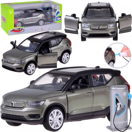 Kovinski model električnega crossoverja Volvo XC40 s funkcijami luči in zvokov