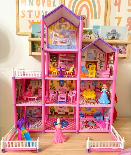 194 pieces for creative play