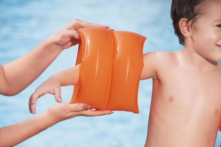 Udobno nošenje in enostavno nameščanje