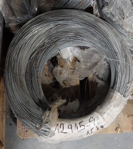 Črna jeklen žica za vezanje 4 mm – pakiranje 25 kg (2. kakovost)