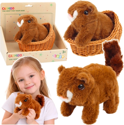 Interaktivna plišasta veverica v košarici – hodi in oddaja zvoke, rjava