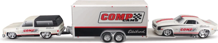 Maisto Design Team Haulers Chevrolet K5 Blazer in Chevrolet Camaro Z/28 1:64