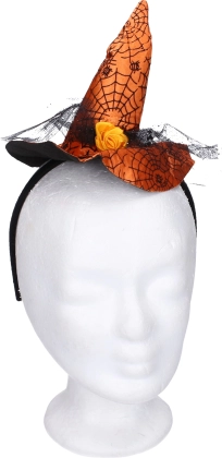 Karnevalni trak s čarovniško okrasitvijo