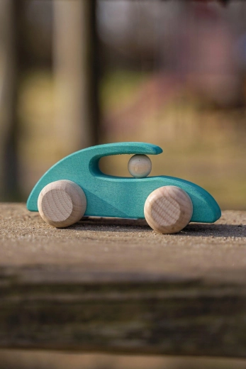 Wooden racing car Petits Pilotes