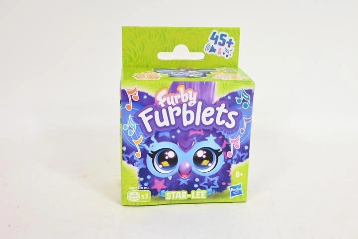 Furby Furblets Star-Lee mini interaktivna plišasta igrača s sponko