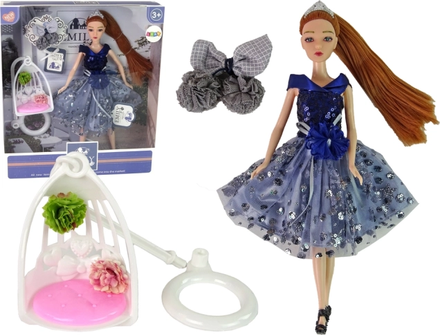 Punčka EMILY z gugalnico in cvetovi