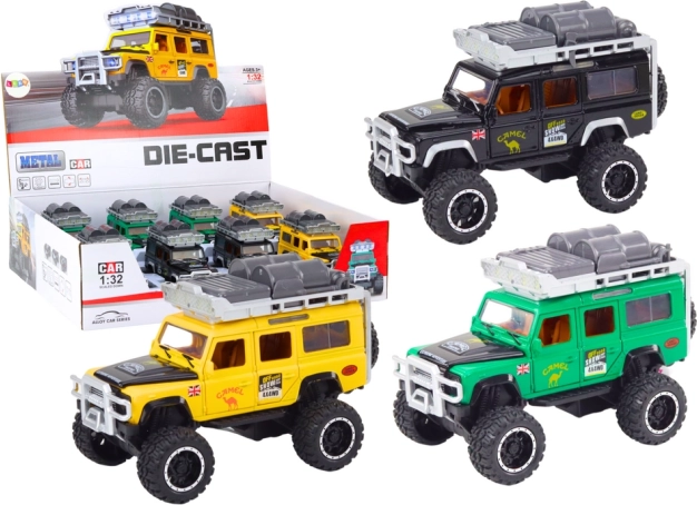 kovinski terenski voz 1:32 s svetlobami in zvoki, vztrajnik