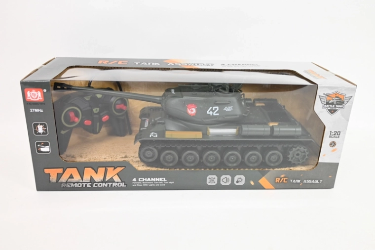RC tank z daljinskim upravljanjem s polnilnikom