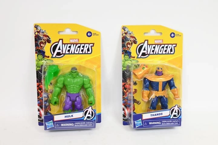 Marvel Avengers akcijska figurica Hulk ali Thanos 11 cm