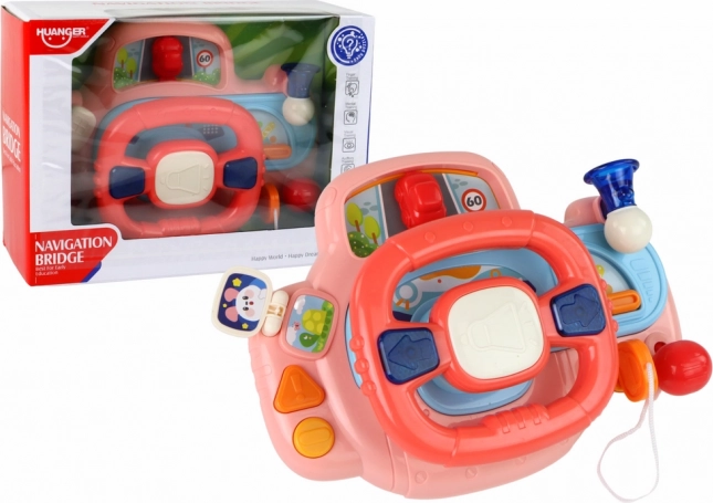 Interaktivni večnamenski simulator vožnje z rožnatim volanom