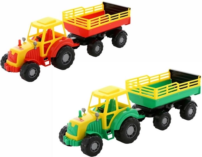 Traktor Altaj s prikolico