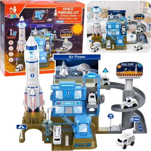Interaktivna vesoljska postaja z raketo in večnivojskim parkiriščem z lučmi in zvoki