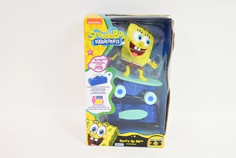 SpongeBob z daljinsko vodenim desko in polnjenjem prek USB