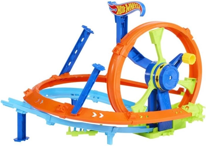 dirkaška turbo zanka Hot Wheels – kaskaderski set s pospeševalnikom