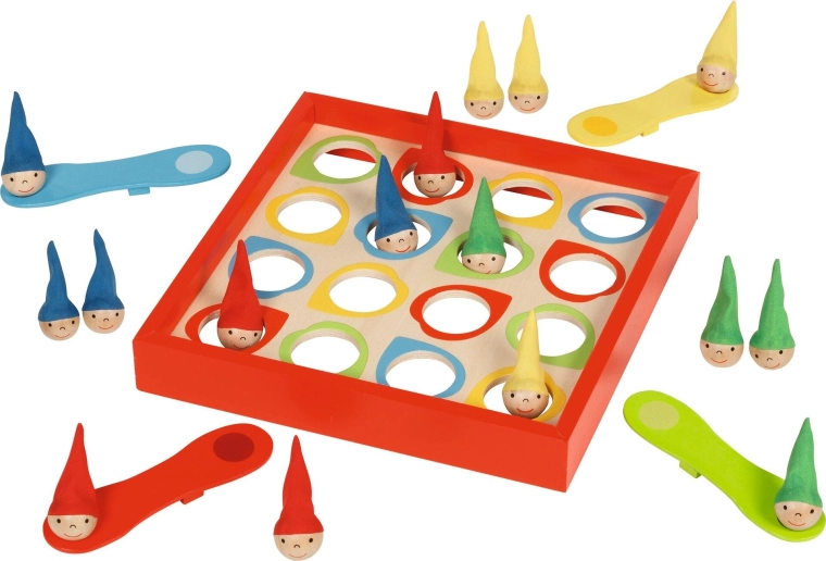 Flying Gnomes - wooden dexterity game