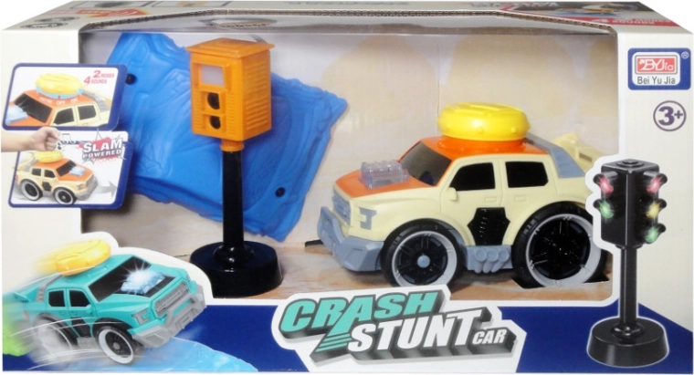 Terensko vozilo z zvokom in svetlobo z izstreljevalnikom in radarjem