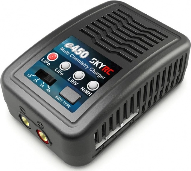 Polnilec SkyRC e450 2–4S / 6–8S LiPo / LiFe / LiHV / NiMH