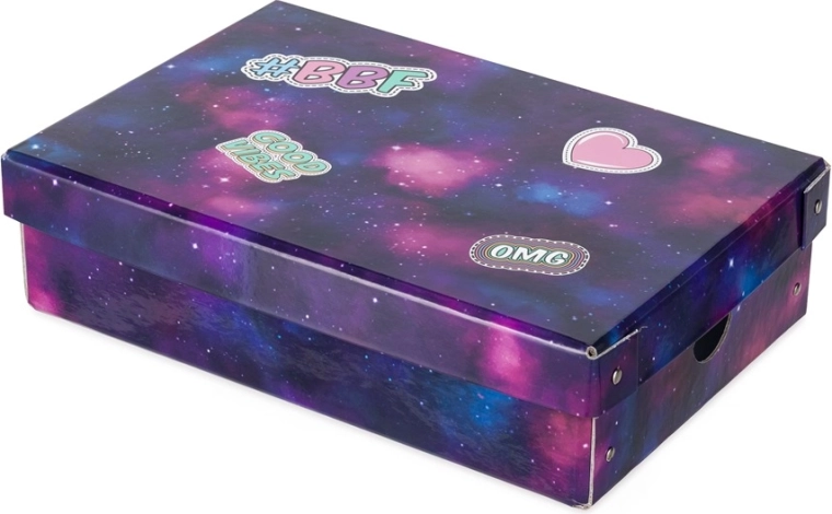 Majhna laminirana škatla z navlakom