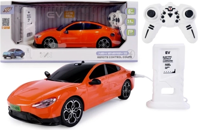 RC električni avtomobil s polnilno postajo