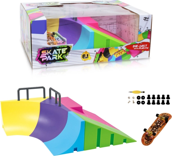 Modularni skatepark 6v1 s quarter pipom in fingerboardom
