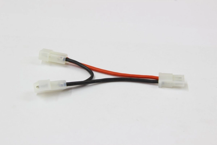 Y-adapter za baterijo AMP z žicami dolžine 1,5 mm