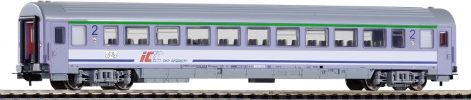 Piko potniški vagon Bmnopuvz IC 2. razreda PKP, obdobje VI