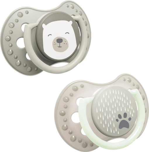 LOVI dinamični silikonski dudek Buddy bear 0–6 m, 2 kosa