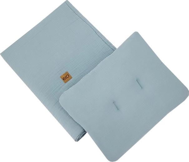 Eko muslinast komplet za posteljico blue (vzglavnik 30 × 40 cm, odejica 75 × 100 cm)