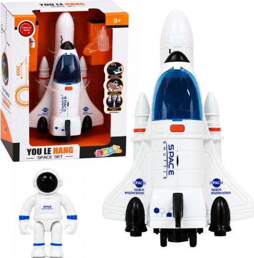 Vesoljski raketoplan z astronavtom z lučmi, zvoki in vodno meglico