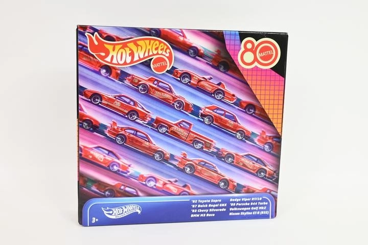 Hot Wheels Silver Series zbirateljski komplet 8 avtomobilčkov iz 80. in 90. let