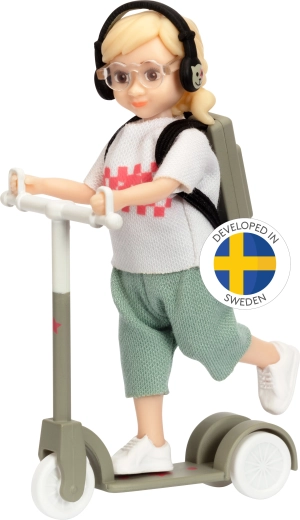 Lundby punčka najstnica na skiroju z dodatki