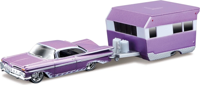 Maisto Design Tow & Go 1959 Chevrolet Impala s počitniško prikolico Alameda 1:64