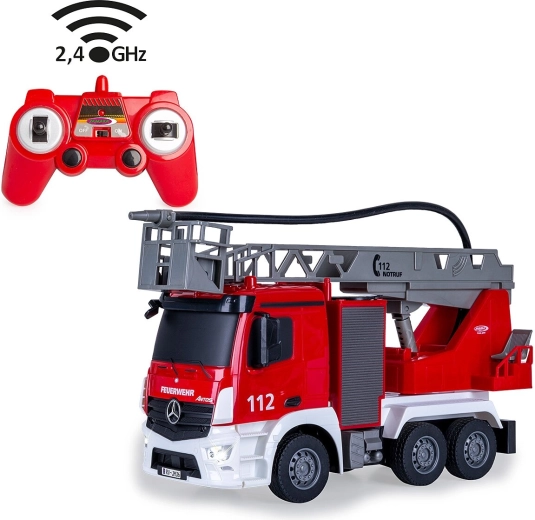 RC Mercedes-Benz Antos fire truck with rotating ladder and water function, 1:26
