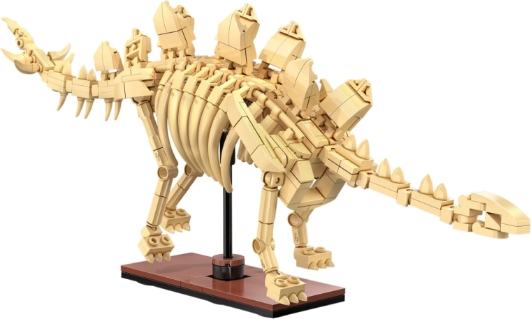 CaDA fosil dinozavra Stegosaurus iz kock v merilu 1:23