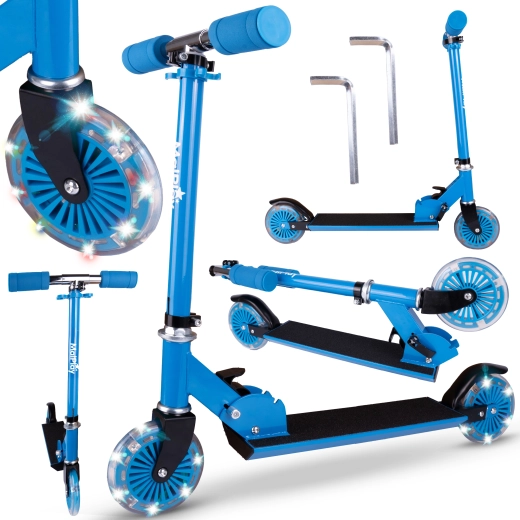 Dvokolesni skiro s svetlečimi kolesi modre barve