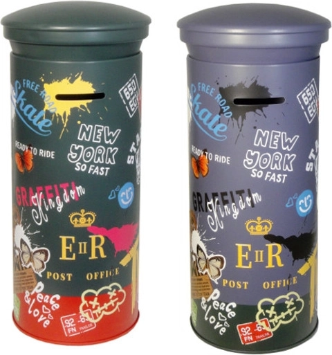 barvna kovinska hranilnica za otroke z mestnim motivom