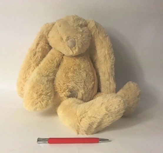 Plišasti zajček Missimo karamelne barve 28 cm